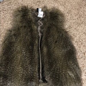Fur vest